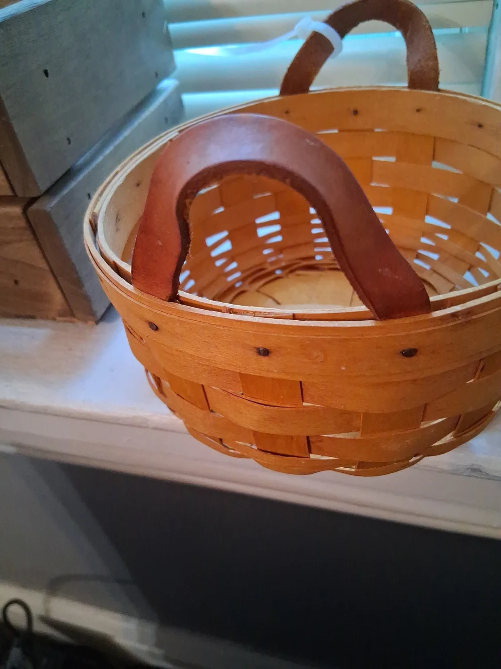 1998 Longaberger Natural Woven Basket with Brown Leather Handles